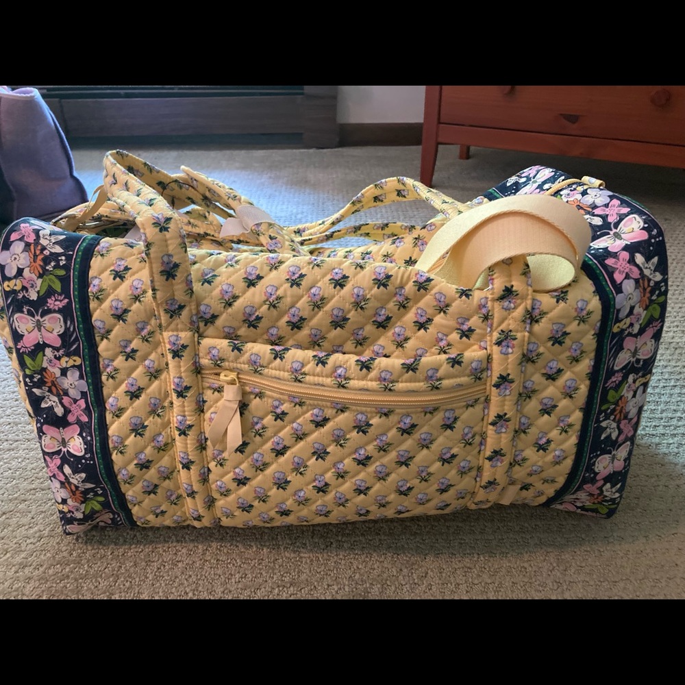 Vera Bradley Large Travel Duffel in Kinda Katherine